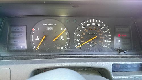 1991 Toyota Camry DLX Sedan 4-Door 2.0L, image 5