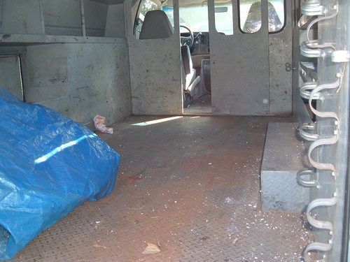 1997 chevy 3500 contractors van, image 3