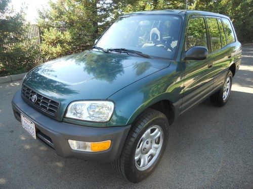 1999 toyota rav4 base sport utility 2-door 2.0l clean title