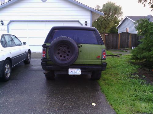 Find used 4X4,zombie crushing,shtf war wagon, 1992 Isuzu Rodeo v-6 in ...