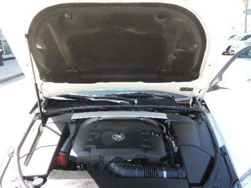 Premium 3.6L NAV CD Keyless Entry Power Door Locks Pass-Through Rear Seat ABS, image 27