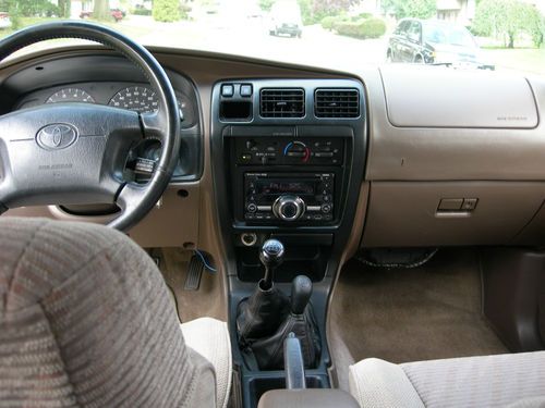 TOYOTA 4 RUNNER 4X4,RUNS PERFECT,NO RESERVE,5SPD, image 11