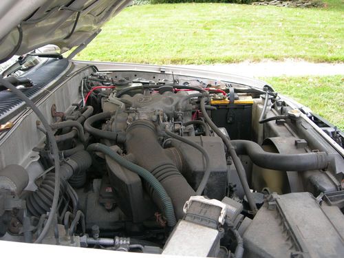 TOYOTA 4 RUNNER 4X4,RUNS PERFECT,NO RESERVE,5SPD, image 13