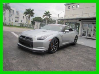 2009 turbo 3.8l v6 24v automatic awd coupe premium