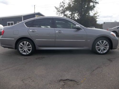 2010 infiniti m35 x sedan navagation-absolutely mint!!!