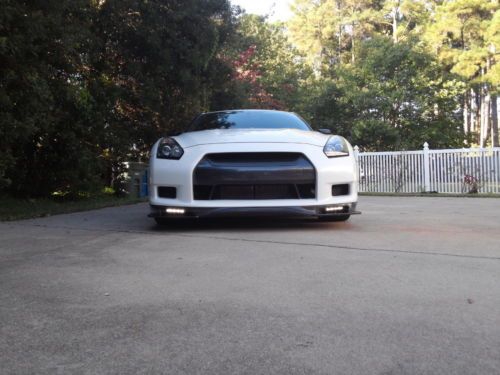 Pearl White - Carbon Fiber + Tons of Mods / 24K Miles / NC, US $69,999.00, image 4