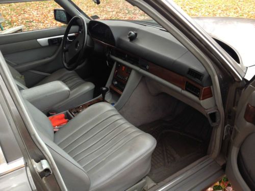 1985 Mercedes Benz 300sd Turbo Diesel, image 13