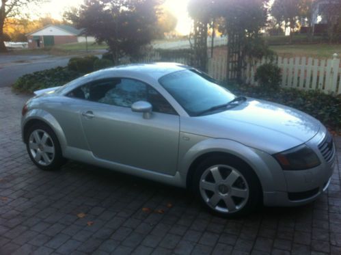 2001 audi tt manual, leather, runs great!