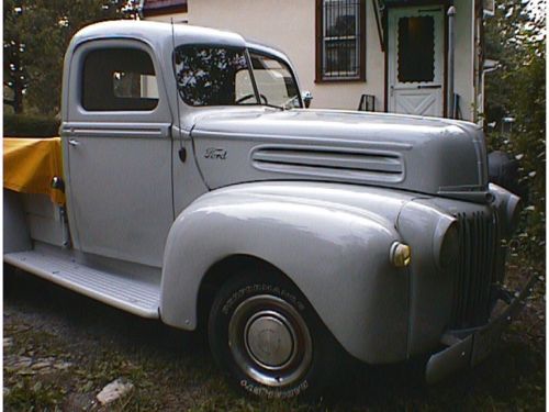 Pickup, dove grey, needs work