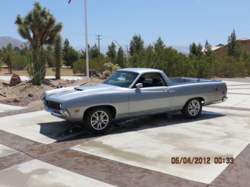 Very clean 1971 ranchero