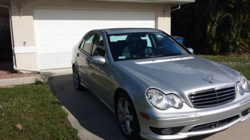 2006 Mercedes-Benz C230 Sport Sedan 4-Door 2.5L, image 2