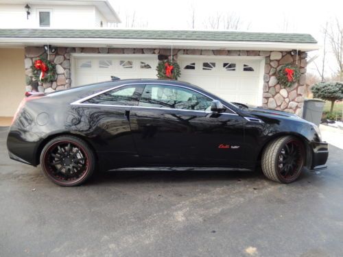 Black/black cts-v,excellent condition 11,150 miles ,no winter driving ,garaged