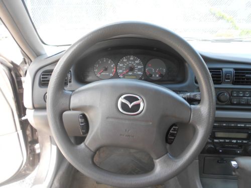 2001 Mazda 626 Gas Efficient, 4 cyl. auto transmission, image 17