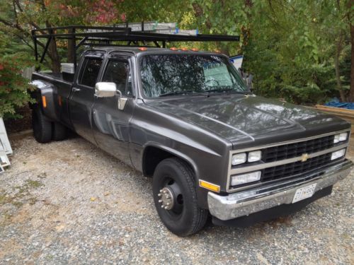 1987 chevy r-30 crew cab 1 ton with 454 engine