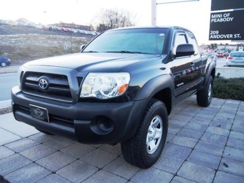 CLEAN CARFAX AUTOMATIC WARRANTY DEALER INSPECTED, image 2