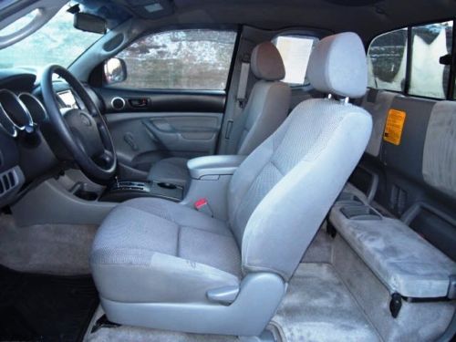 CLEAN CARFAX AUTOMATIC WARRANTY DEALER INSPECTED, image 11