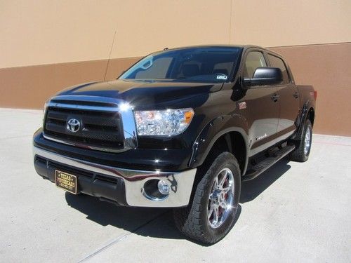 2012 toyota tundra~crewmax~4x4~trd~sr5~lift~rcam~lea~20s~nitto~1 owner