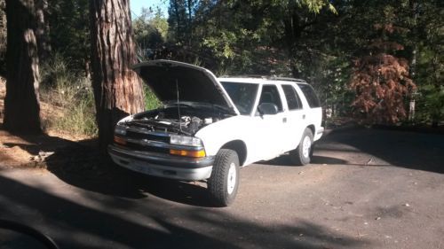 1999 chevy s-10 blazer 4x4