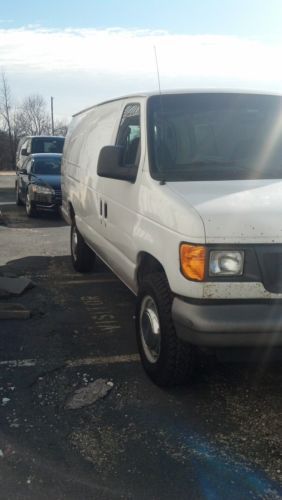 2005 ford e-250 base extended cargo van 2-door 4.6l