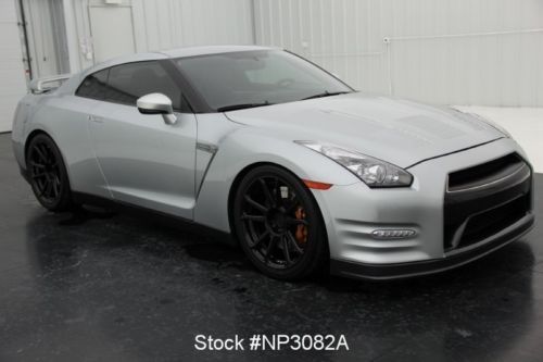 12 gt-r premium edition turbo 3.8 v6 nav rear camera bose sound heated seats