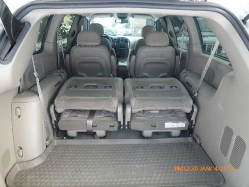 2001 Dodge Grand Caravan ES Mini Passenger Van 4-Door 3.8L All Wheel Deive, image 2