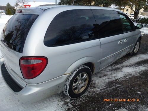 2001 Dodge Grand Caravan ES Mini Passenger Van 4-Door 3.8L All Wheel Deive, image 5