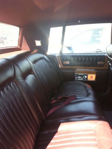 1980 Cadillac Sedan Deville, image 2
