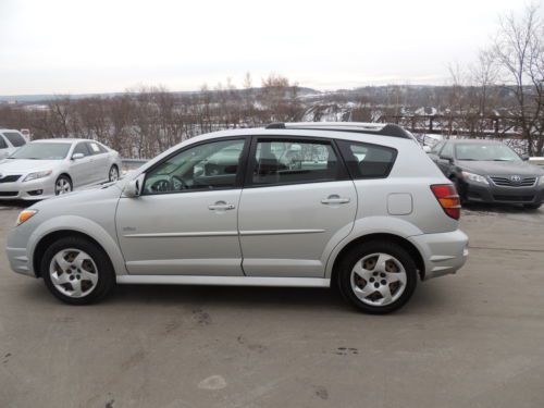 Hatch back manual fwd 4cylinder 1.8l wagon vibe 2006