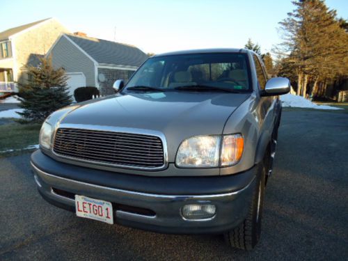 2002 toyota tundra sr5 4x4  extended cab pickup 4-door 4.7l trd