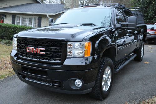 2011 gmc sierra 3500 hd denali crew cab pickup 4-door 6.6l single rear wheel