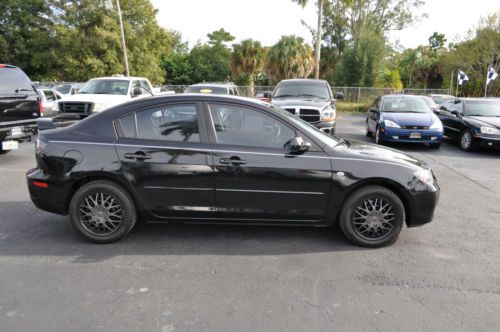 2008 Mazda 3 i Sedan 4-Door 2.0L, image 6