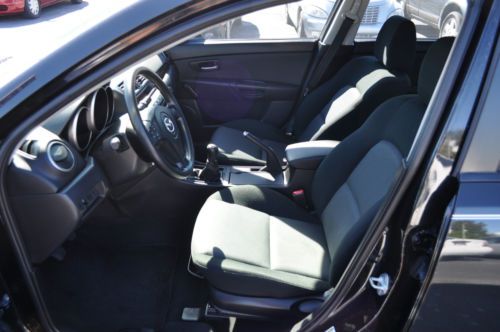2008 Mazda 3 i Sedan 4-Door 2.0L, image 14