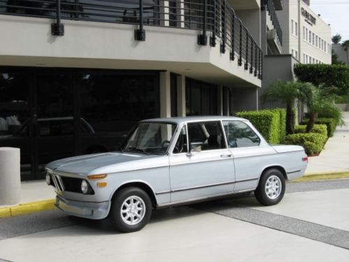 1976 bmw 2002 base coupe 2-door 2.0l