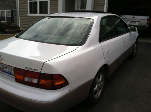 1997 Lexus ES300 Base Sedan 4-Door 3.0L, US $2,700.00, image 4
