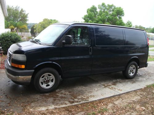 2005 gmc savana 1500 base standard cargo van 3-door 4.3l