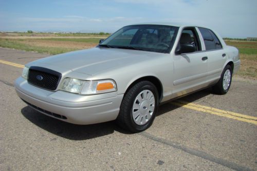 Nice clean administrator vehicle with low hours!!!