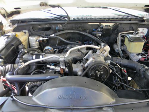 GMC CHEVY 3500 HD DIESEL MECHANICS UTILITY SERVICE IMT HYD. 6000 LB CRANE TRUCK, image 23