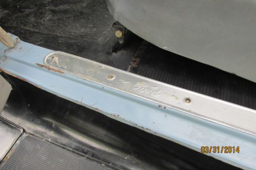 2 dr.sed.new interia,solid metal body,eng.runs and drives great.with 6v alt., image 10