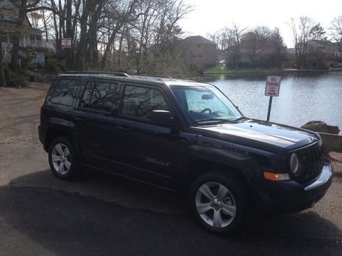 2012 jeep patroit fwd latitude new 19 miles great gas mpg garaged perfect mint