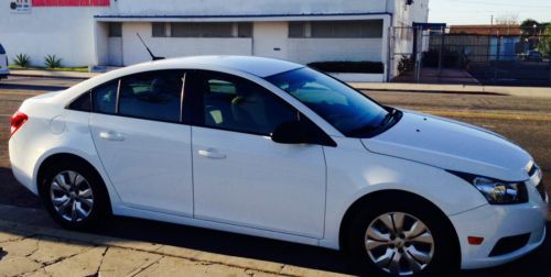 2013 chevrolet cruze ls sedan 4-door 1.8l