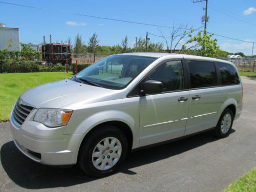 2008 TOWN AND COUNTRY LX MINI VAN - 2 OWNER ACCIDENT FREE - 4 NEW TIRES TODAY!, US $10,900.00, image 3
