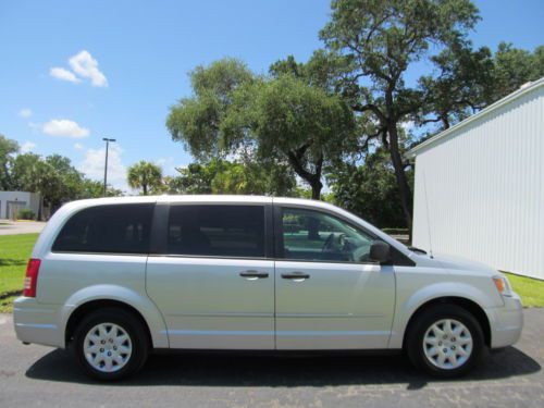 2008 TOWN AND COUNTRY LX MINI VAN - 2 OWNER ACCIDENT FREE - 4 NEW TIRES TODAY!, US $10,900.00, image 10