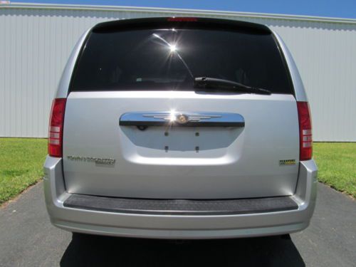 2008 TOWN AND COUNTRY LX MINI VAN - 2 OWNER ACCIDENT FREE - 4 NEW TIRES TODAY!, US $10,900.00, image 16