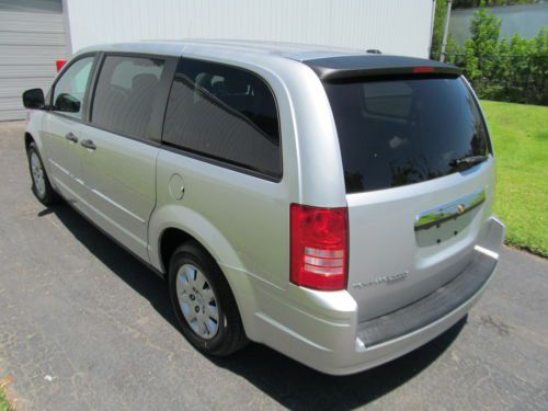 2008 TOWN AND COUNTRY LX MINI VAN - 2 OWNER ACCIDENT FREE - 4 NEW TIRES TODAY!, US $10,900.00, image 17