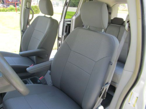2008 TOWN AND COUNTRY LX MINI VAN - 2 OWNER ACCIDENT FREE - 4 NEW TIRES TODAY!, US $10,900.00, image 29
