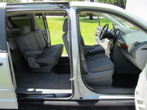 2008 TOWN AND COUNTRY LX MINI VAN - 2 OWNER ACCIDENT FREE - 4 NEW TIRES TODAY!, US $10,900.00, image 38