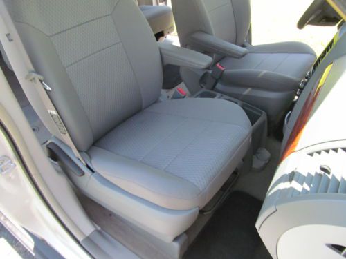 2008 TOWN AND COUNTRY LX MINI VAN - 2 OWNER ACCIDENT FREE - 4 NEW TIRES TODAY!, US $10,900.00, image 39