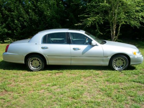 Lincoin Town Car, US $5,700.00, image 4