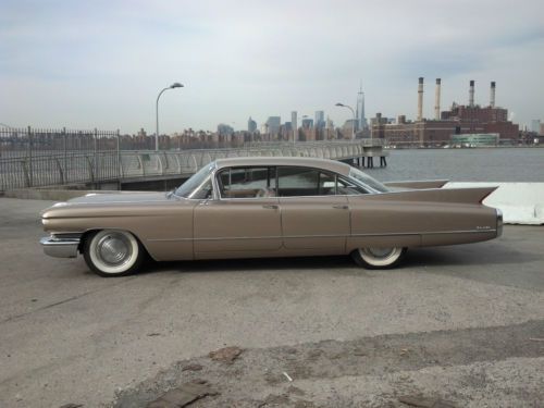 1960 Cadillac Sedan De Ville Series 62 with Dealer Installed Air, image 5