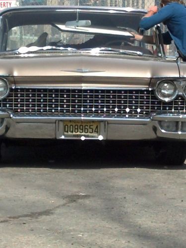 1960 Cadillac Sedan De Ville Series 62 with Dealer Installed Air, image 13